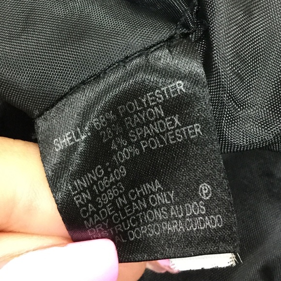 Tahari asl black blazer with pinstripes - Picture 7 of 8